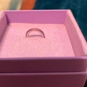 NIB Maria Black ear cuff